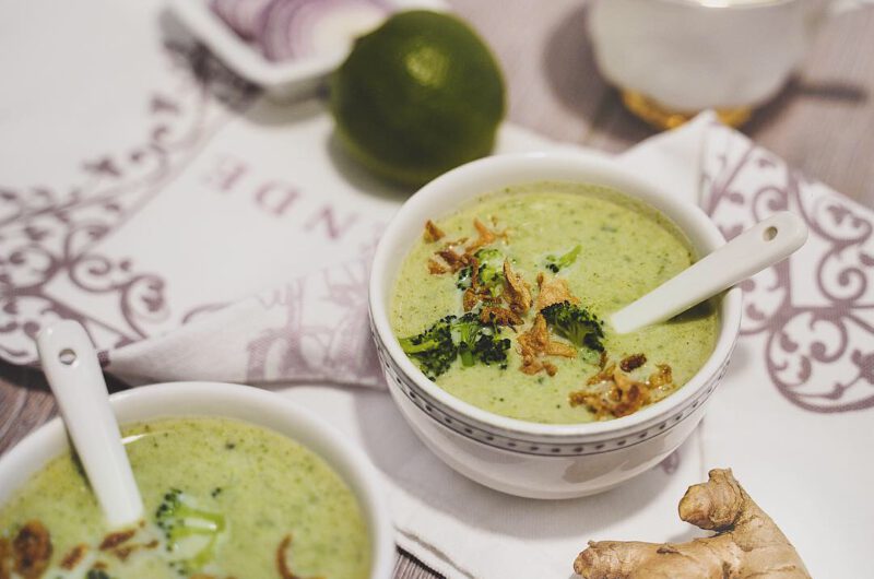 Brokkoli-Creme Suppe